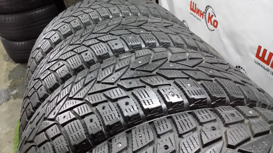 Шины зимние шипованные б/у Dunlop GrandTrek Ice 02 215/65 R16 102T