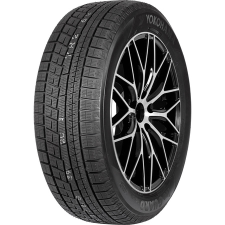 Шины зимние нешипованные новые Yokohama IceGuard IG60 215/65 R16 98Q