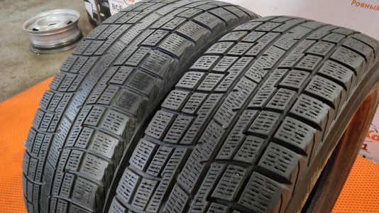 Шины зимние нешипованные б/у Yokohama IceGuard IG30 195/65 R15 91Q