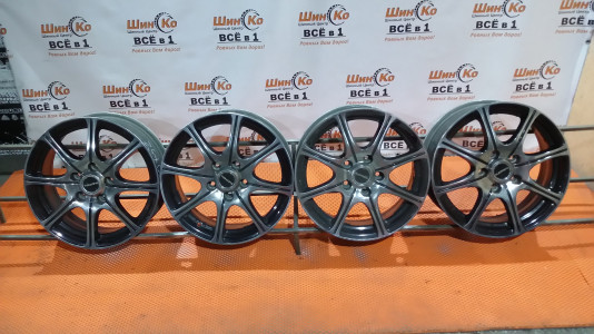 Диск литой б/у TGRacing R16
