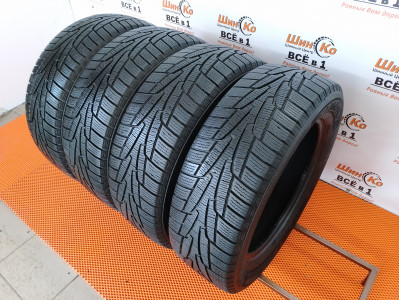 Шины зимние нешипованные б/у Kumho I'Zen KW31 225/60 R17 103R