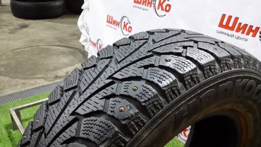 Шины зимние шипованные б/у Hankook Winter I*Pike 175/70 R13 82T