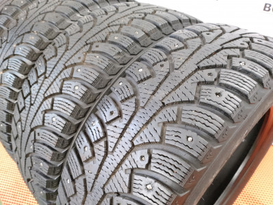 Шины зимние шипованные б/у Nokian Hakkapeliitta 5 185/65 R15 92T