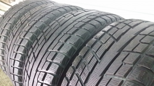Шины зимние нешипованные б/у Yokohama Geolandar I/TS G073 255/55 R18 109Q
