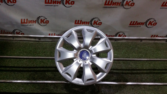 Колпак б/у FORD R15