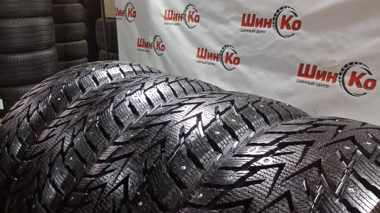 Шины зимние шипованные б/у Nexen WinGuard WinSpike WS62 245/60 R18 105T