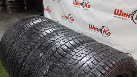 Шины зимние шипованные б/у Dunlop SP Winter Ice 01 215/55 R16 97T