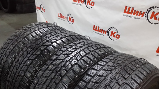 Шины зимние шипованные б/у Dunlop SP Winter Ice 01 185/65 R15 88T